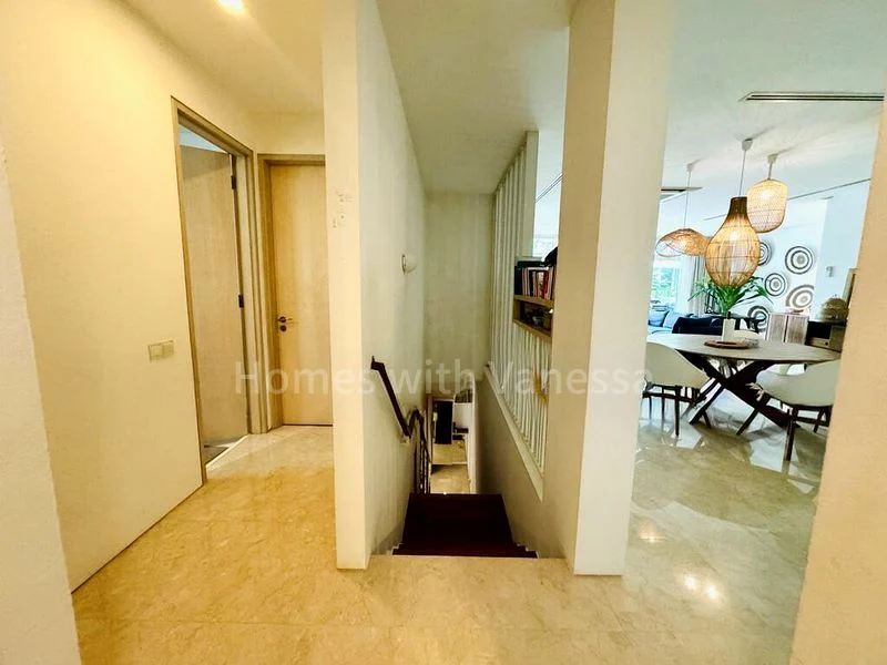 THE BOTANIC ON LLOYD 4