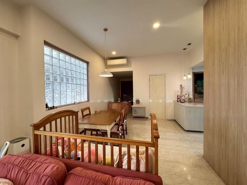 SUMMERHILL 9
