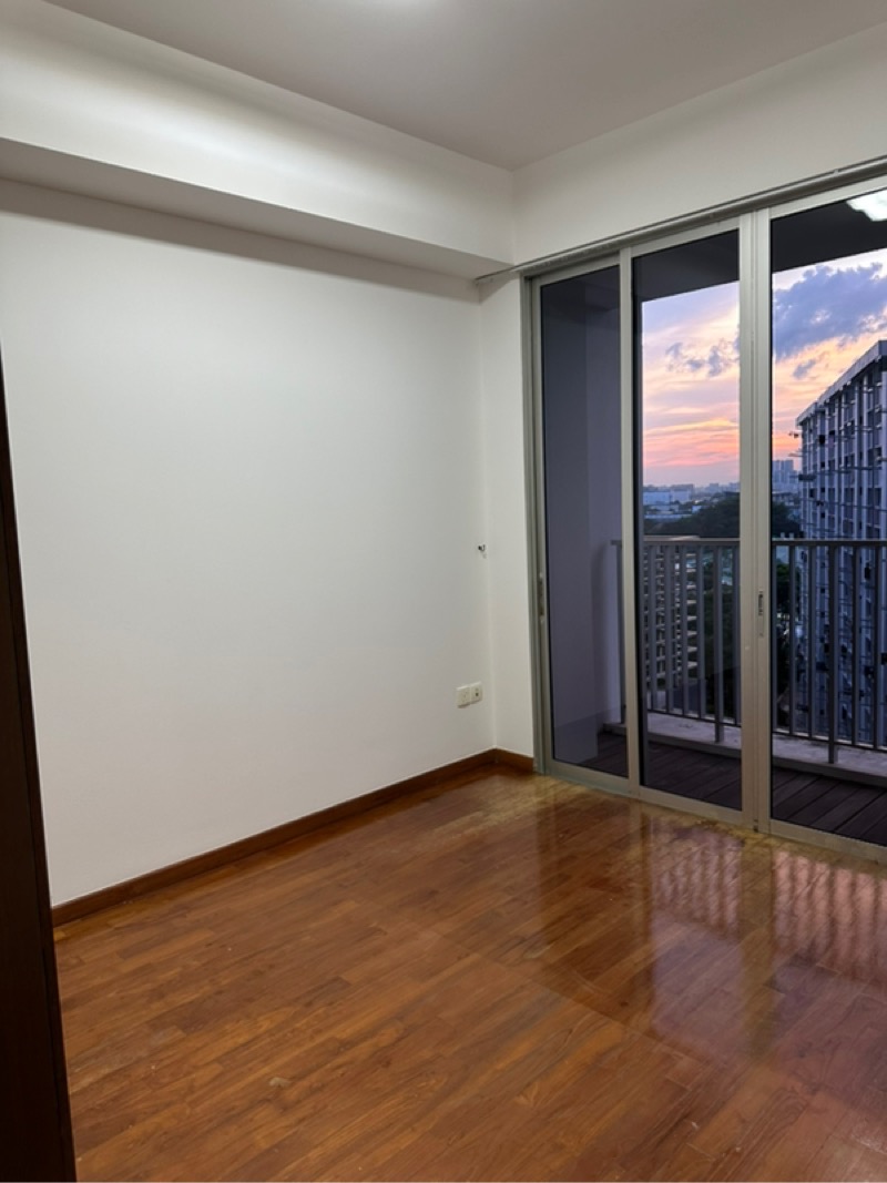 THE PARC CONDOMINIUM 8