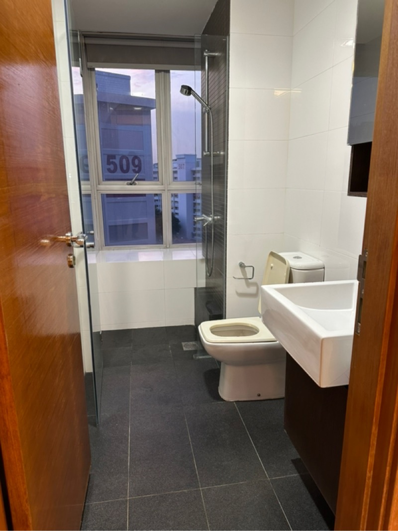 THE PARC CONDOMINIUM 10