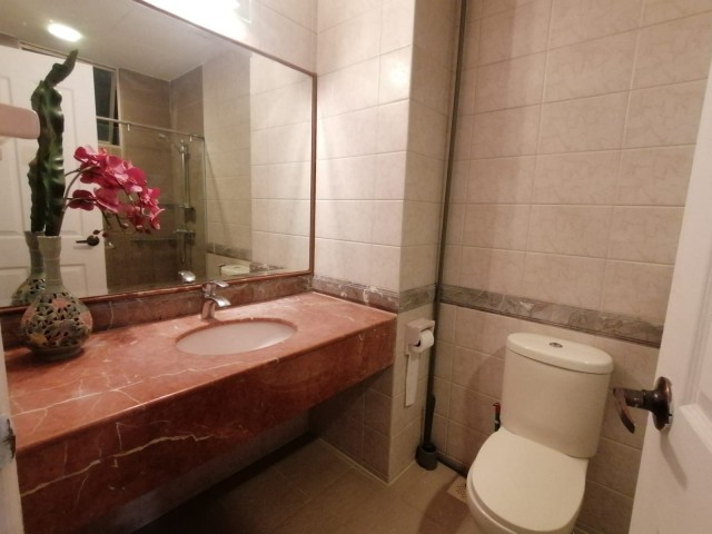 THE BAYCOURT 9