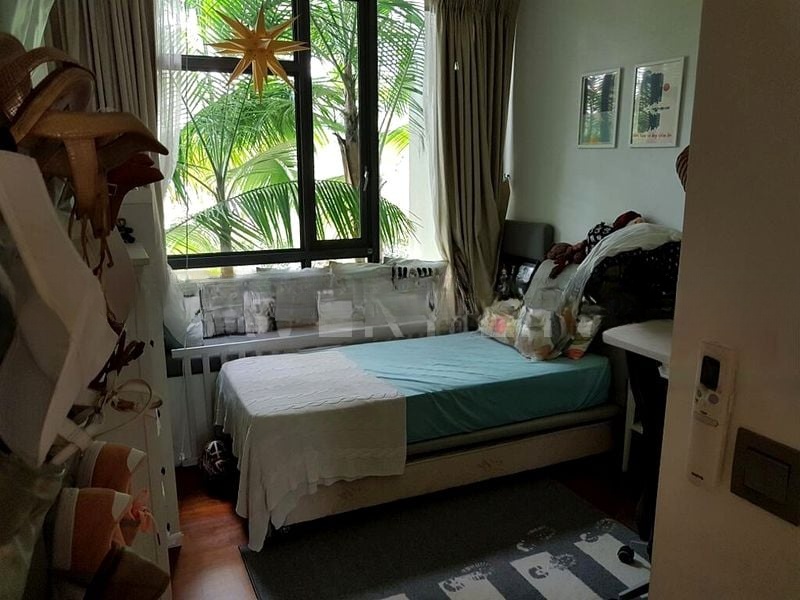 HOLLAND RESIDENCES 9