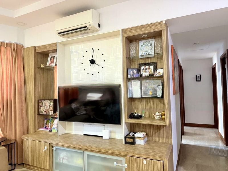 TANGLIN VIEW 10