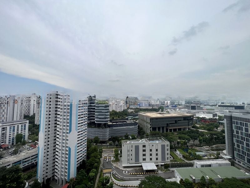 J GATEWAY 8
