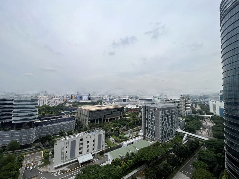 J GATEWAY 10