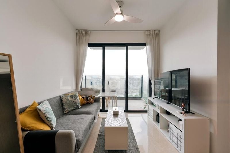 AVENUE SOUTH RESIDENCE 8