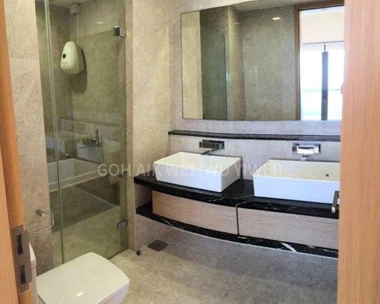 MARINA BAY RESIDENCES 5