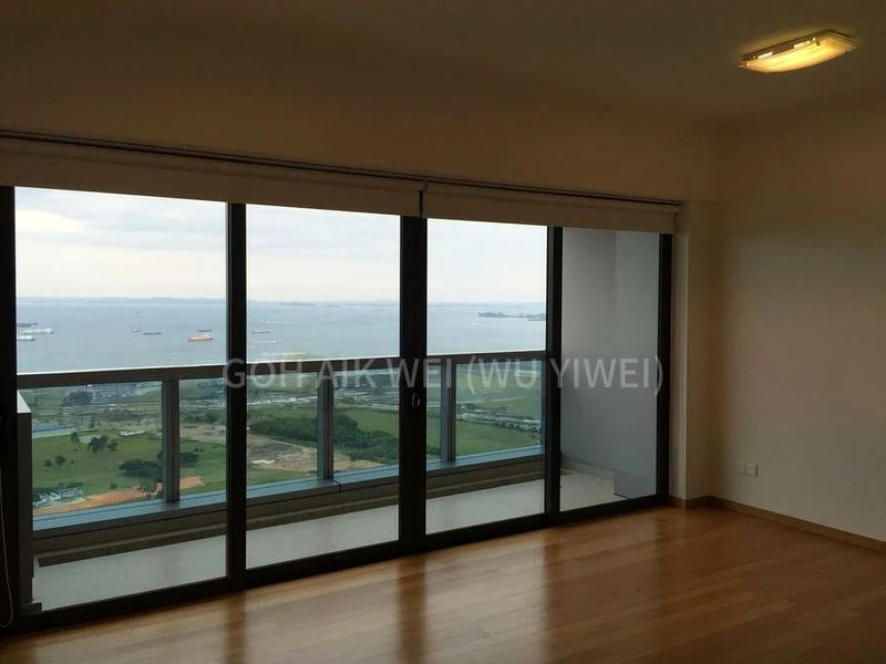 MARINA BAY RESIDENCES 7