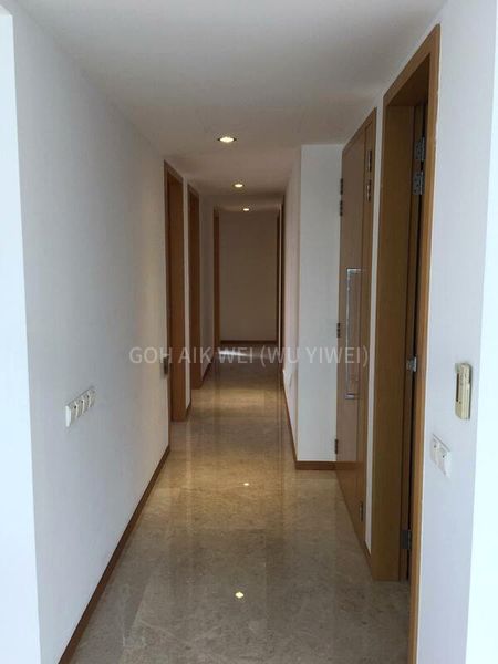 MARINA BAY RESIDENCES 12