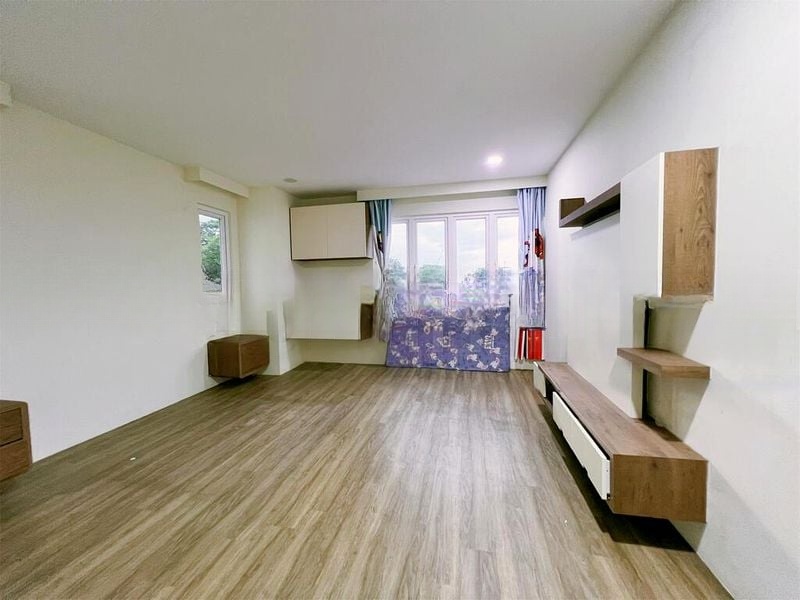 SEMBAWANG SPRINGS ESTATE 15