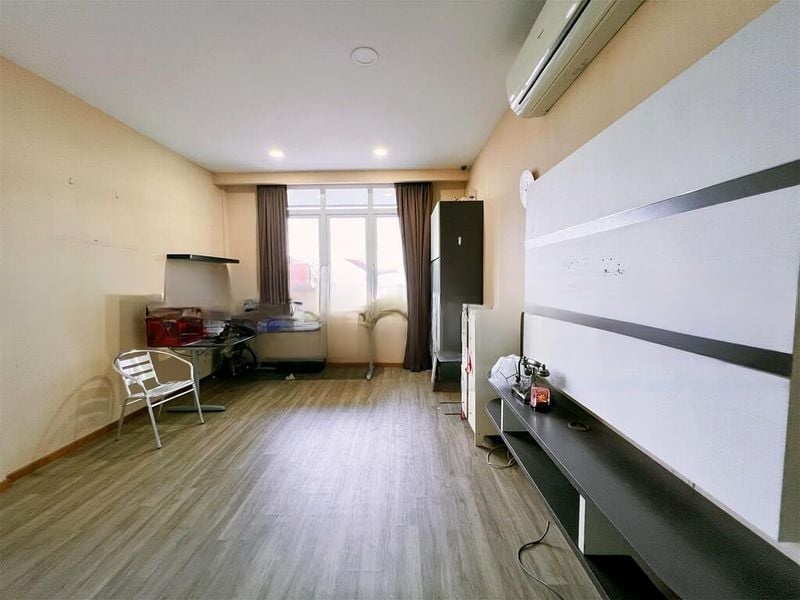 SEMBAWANG SPRINGS ESTATE 10