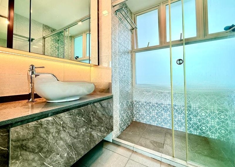 BLOSSOMS @ WOODLEIGH 4