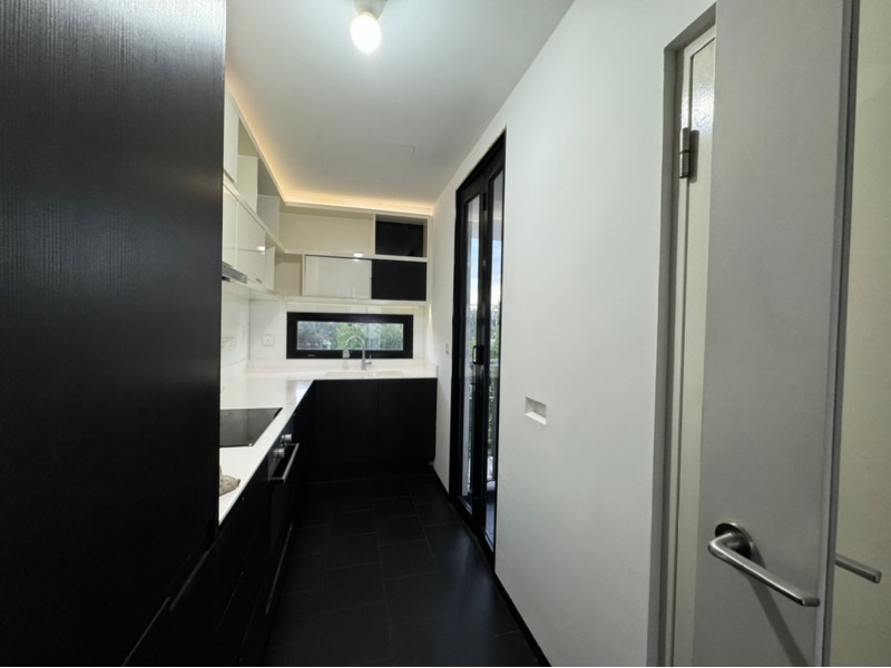 VILLAGE @ PASIR PANJANG 4