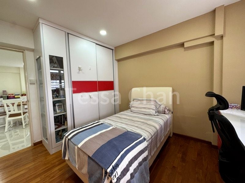 GEYLANG EAST AVE 1 8