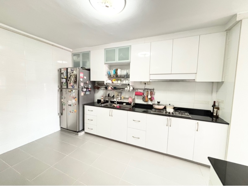 SERANGOON NTH AVE 4 10