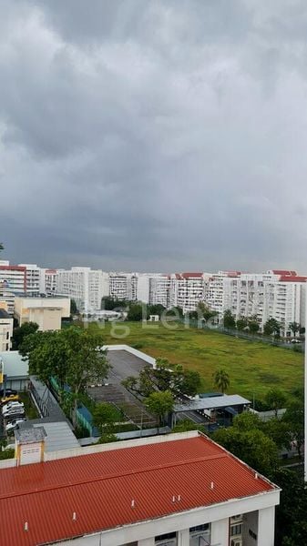 TAMPINES ST 42 10