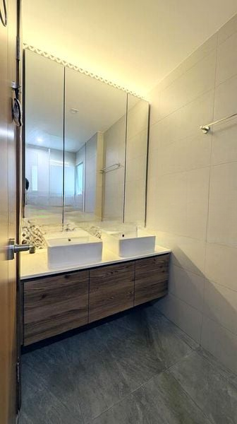 PARBURY HILL CONDOMINIUM 4