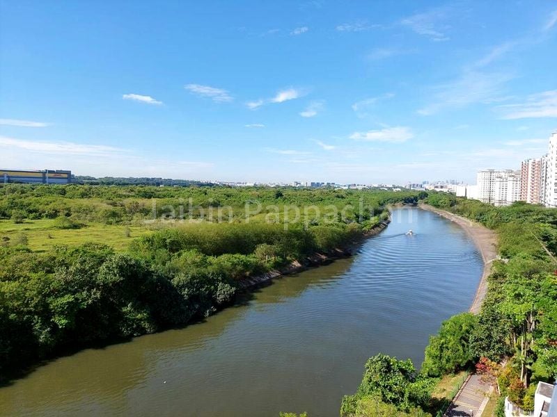 KINGSFORD WATERBAY 8