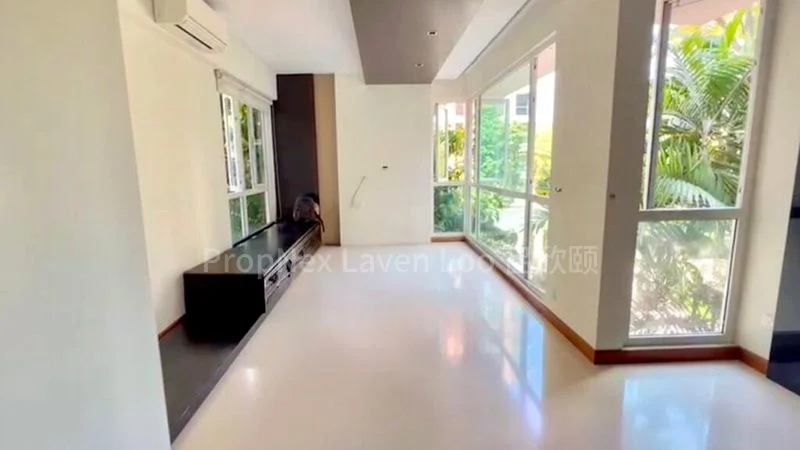 SAVANNAH CONDOPARK 8