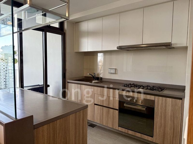 RIVERCOVE RESIDENCES 12