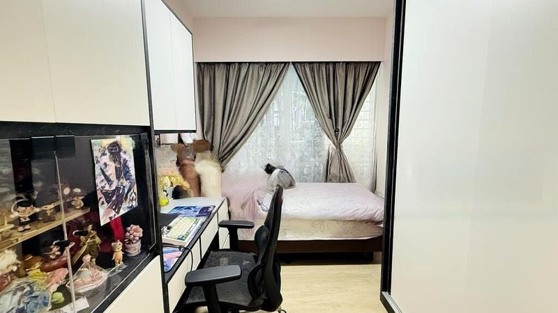 THE TAMPINES TRILLIANT 3