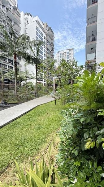 THE TAMPINES TRILLIANT 11