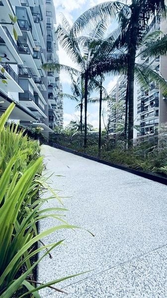 THE TAMPINES TRILLIANT 15