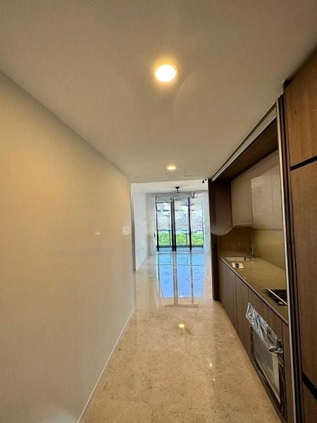 AVENUE SOUTH RESIDENCE 5