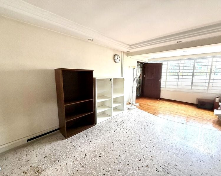 JURONG EAST ST 24 10