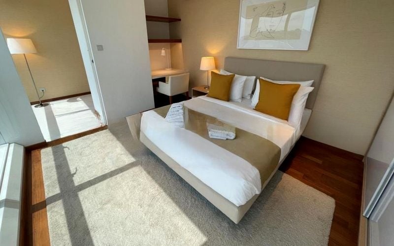 HIGH STREET CENTRE 3