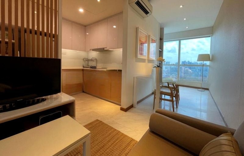 HIGH STREET CENTRE 2