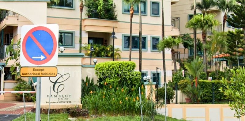 CAMELOT BY-THE-WATER 3