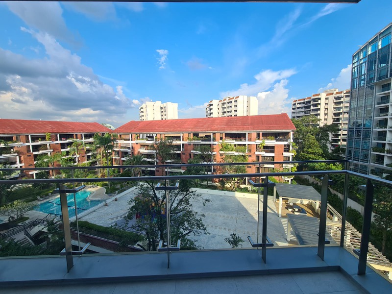 WILSHIRE RESIDENCES 12