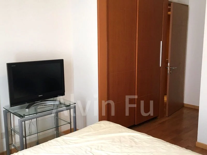 THE PIER AT ROBERTSON 12