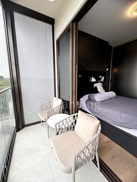 DAIRY FARM RESIDENCES 8