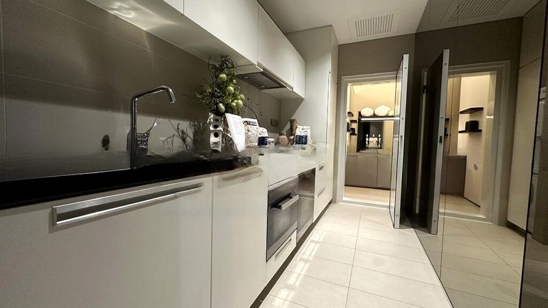 3 ORCHARD BY-THE-PARK 11