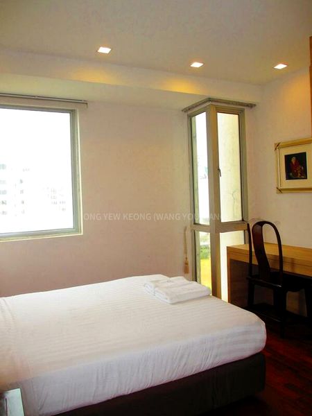 PLATINUM RESIDENCE 8