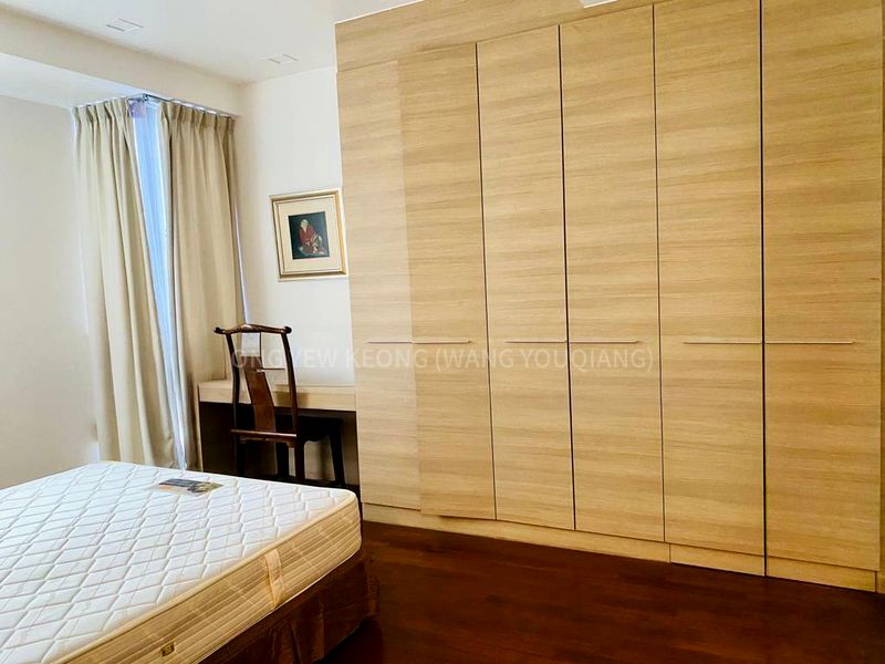 PLATINUM RESIDENCE 15