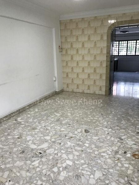 JURONG EAST ST 24 10