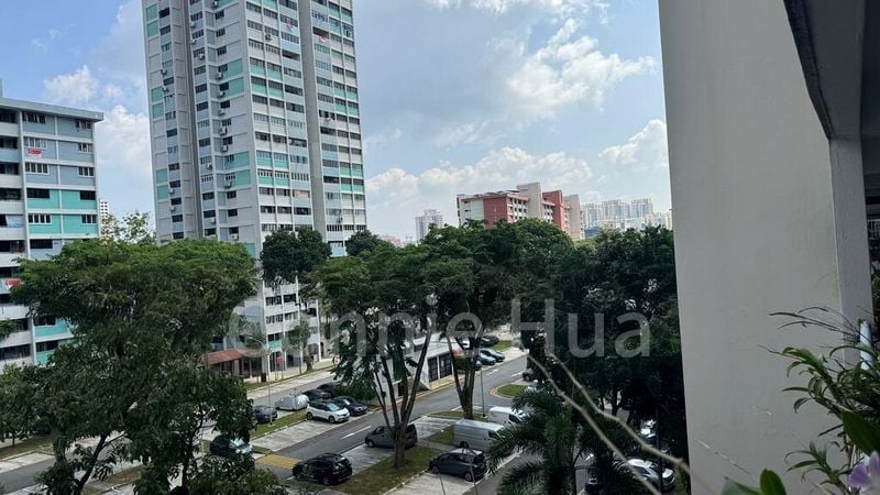 ANG MO KIO AVE 3 10
