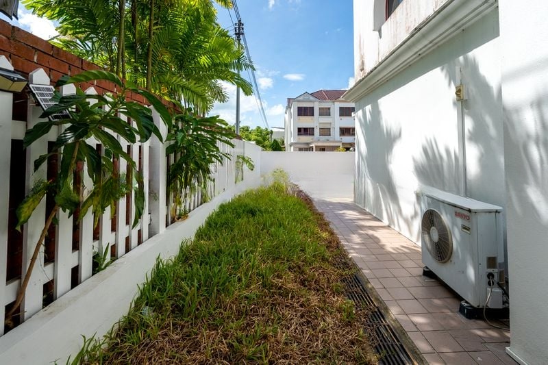 GUAN SOON TERRACE 4