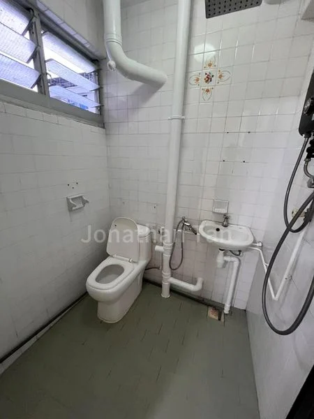 BEDOK RESERVOIR RD 5