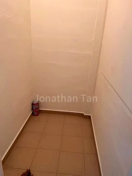 BEDOK RESERVOIR RD 6