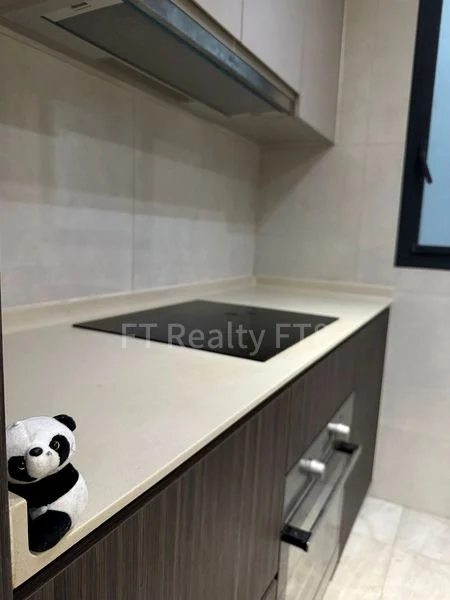 THE GARDEN RESIDENCES 5