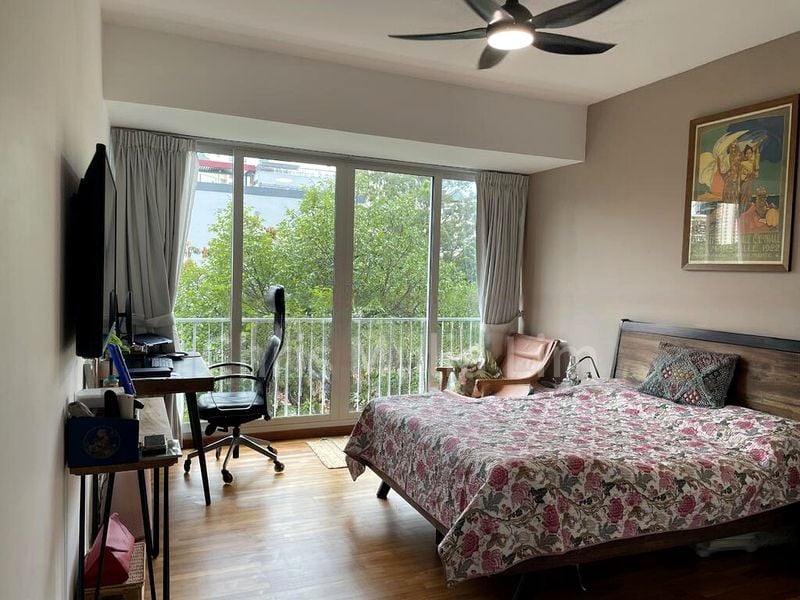 THE METROPOLITAN CONDOMINIUM 6