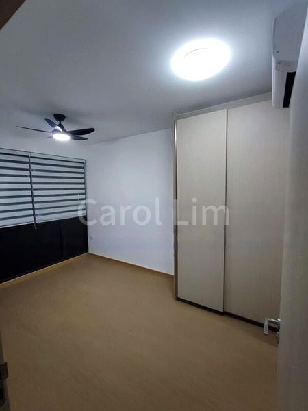 TREASURE AT TAMPINES 8