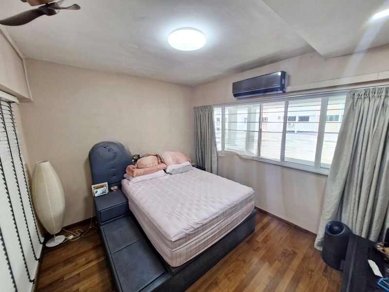 JURONG WEST ST 42 13