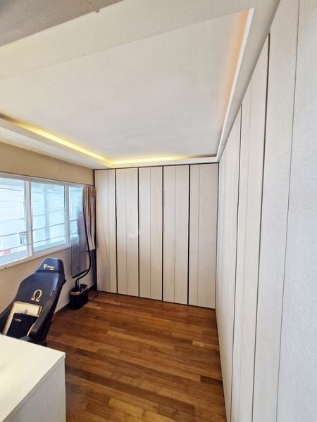 JURONG WEST ST 42 15