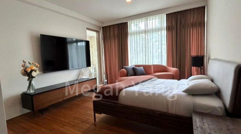 THE BOTANIC ON LLOYD 7