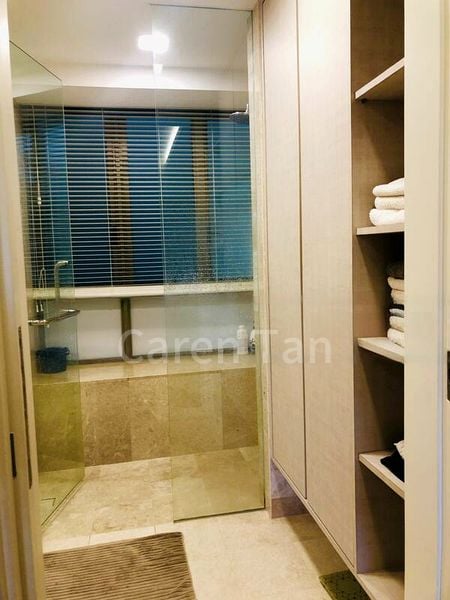 THE BERTH BY THE COVE 10